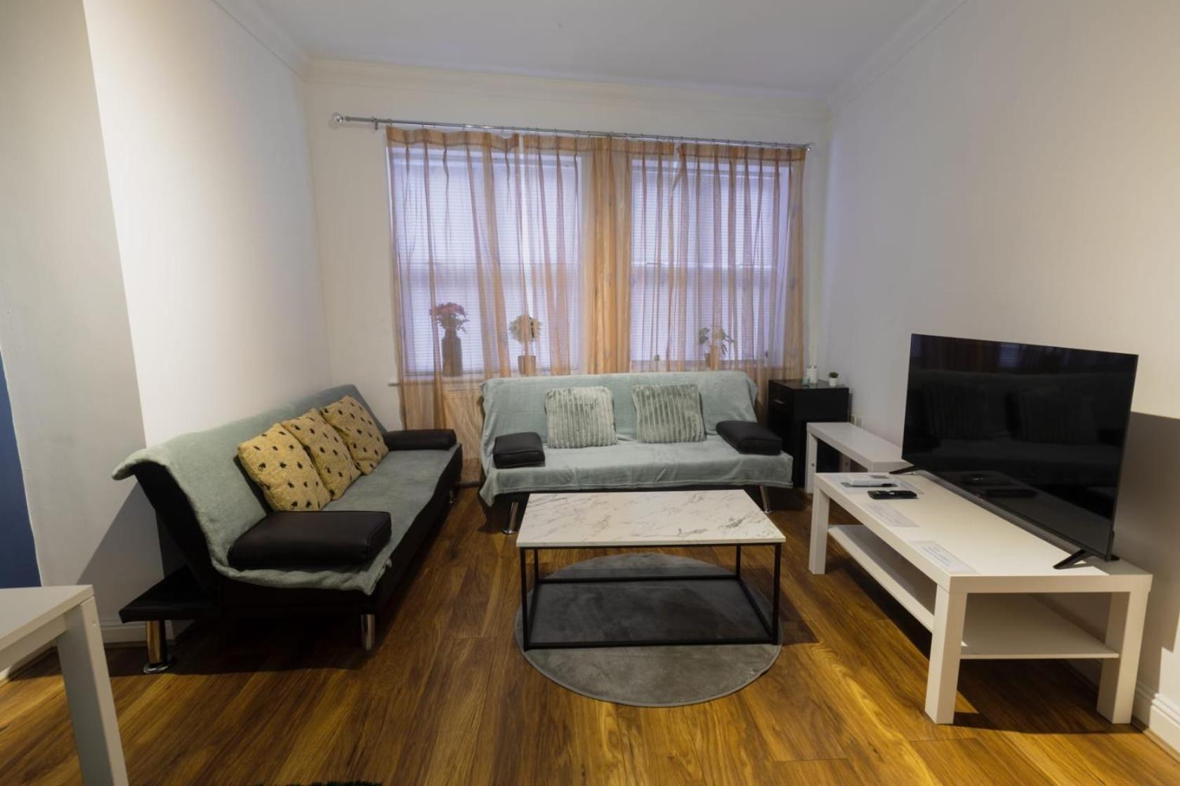 Ocean Waves Apartment Near Bournemouth Beach Bagian luar foto