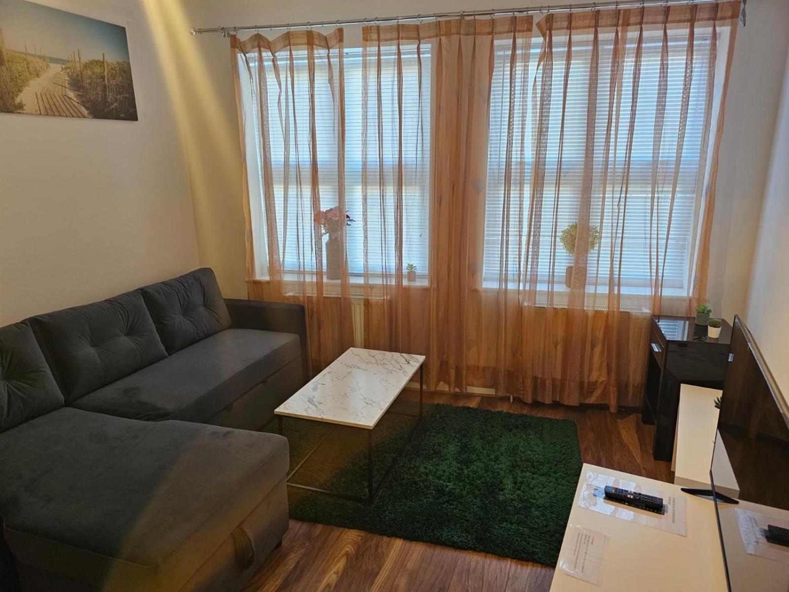 Ocean Waves Apartment Near Bournemouth Beach Bagian luar foto